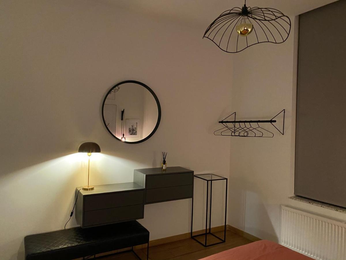 Cozy Apt W/ King Bed Great For Discovering Liege Luaran gambar