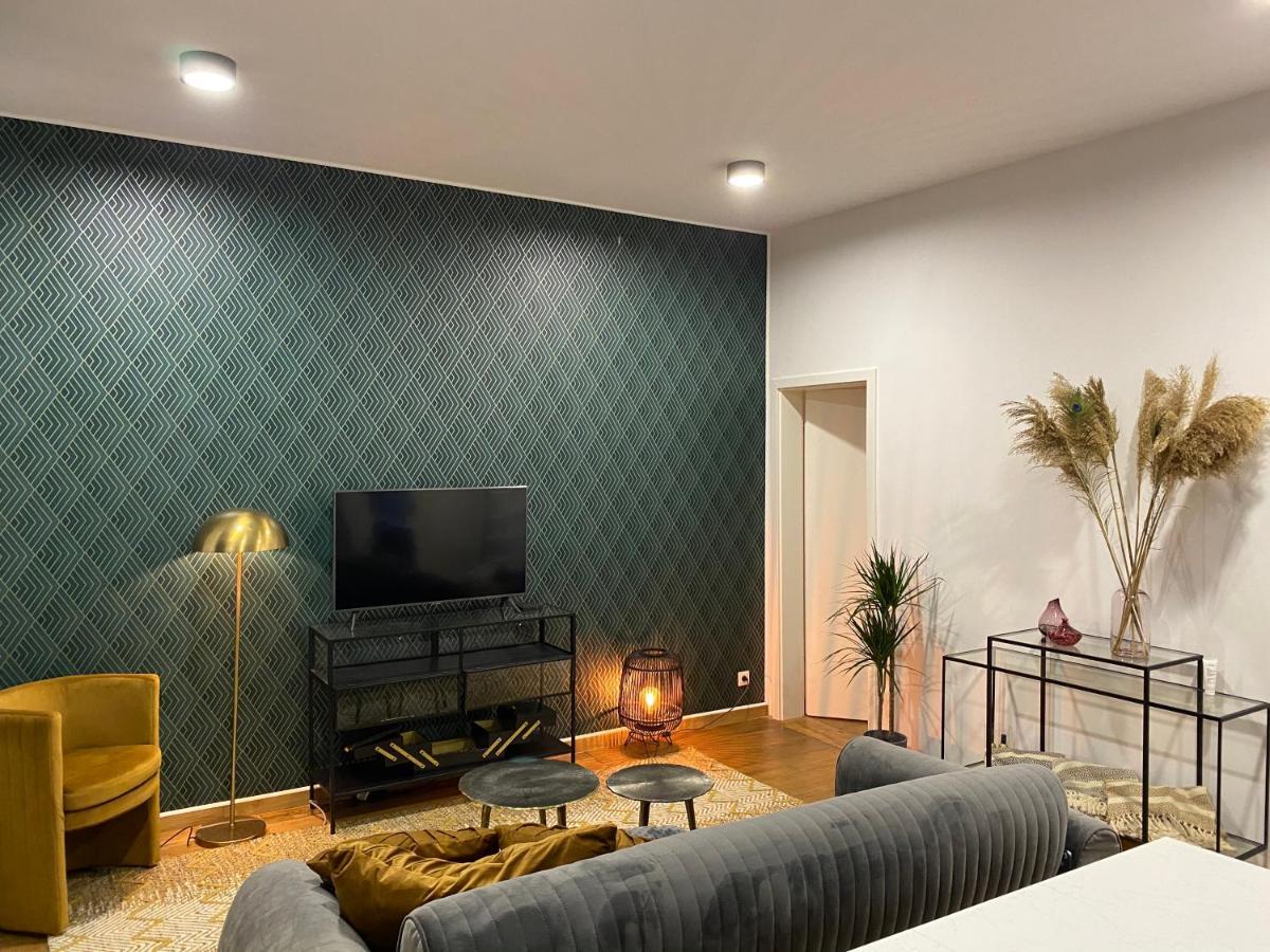 Cozy Apt W/ King Bed Great For Discovering Liege Luaran gambar